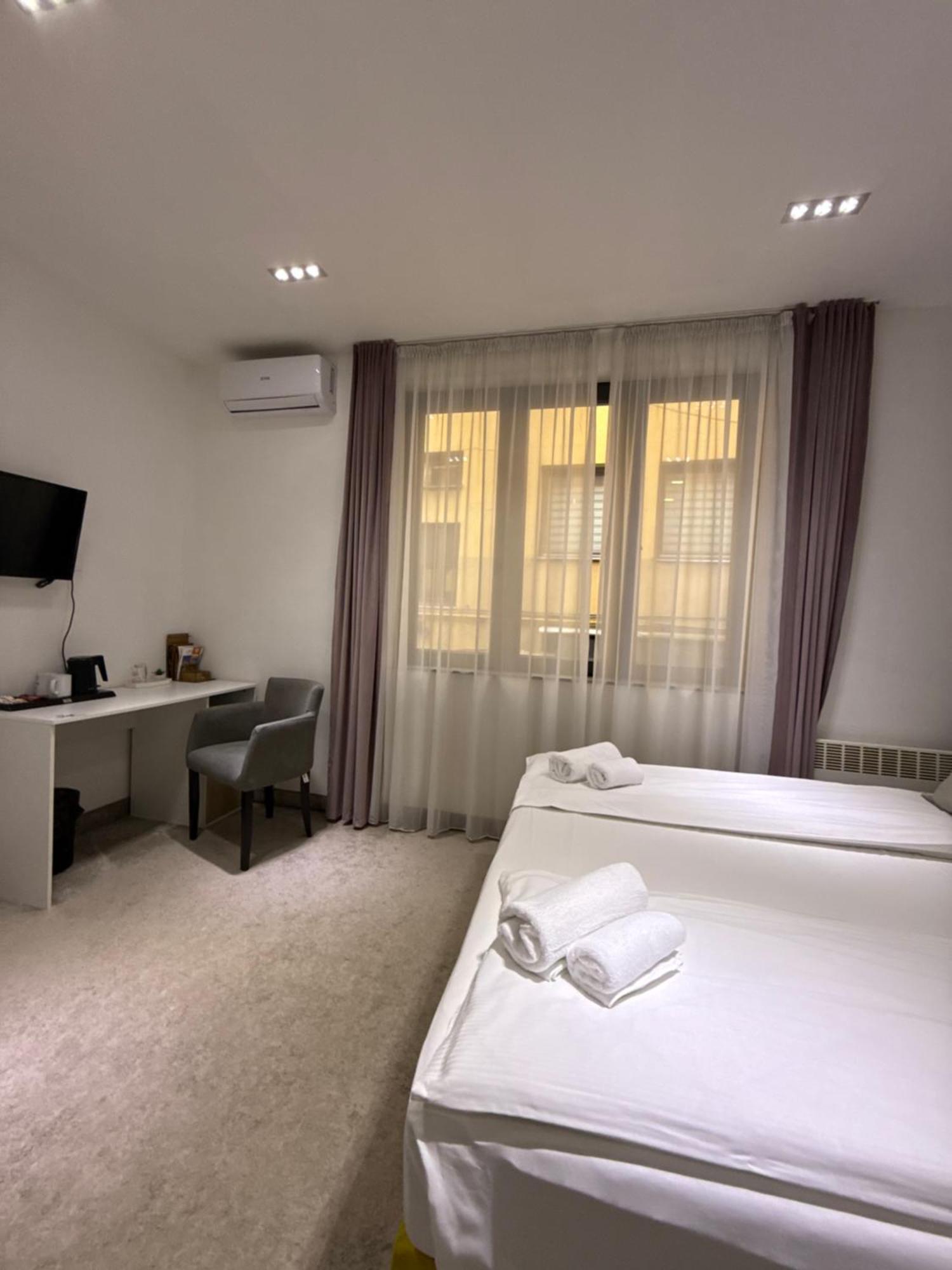 Deluxe Nortel Hotel Sarajevo Exterior photo