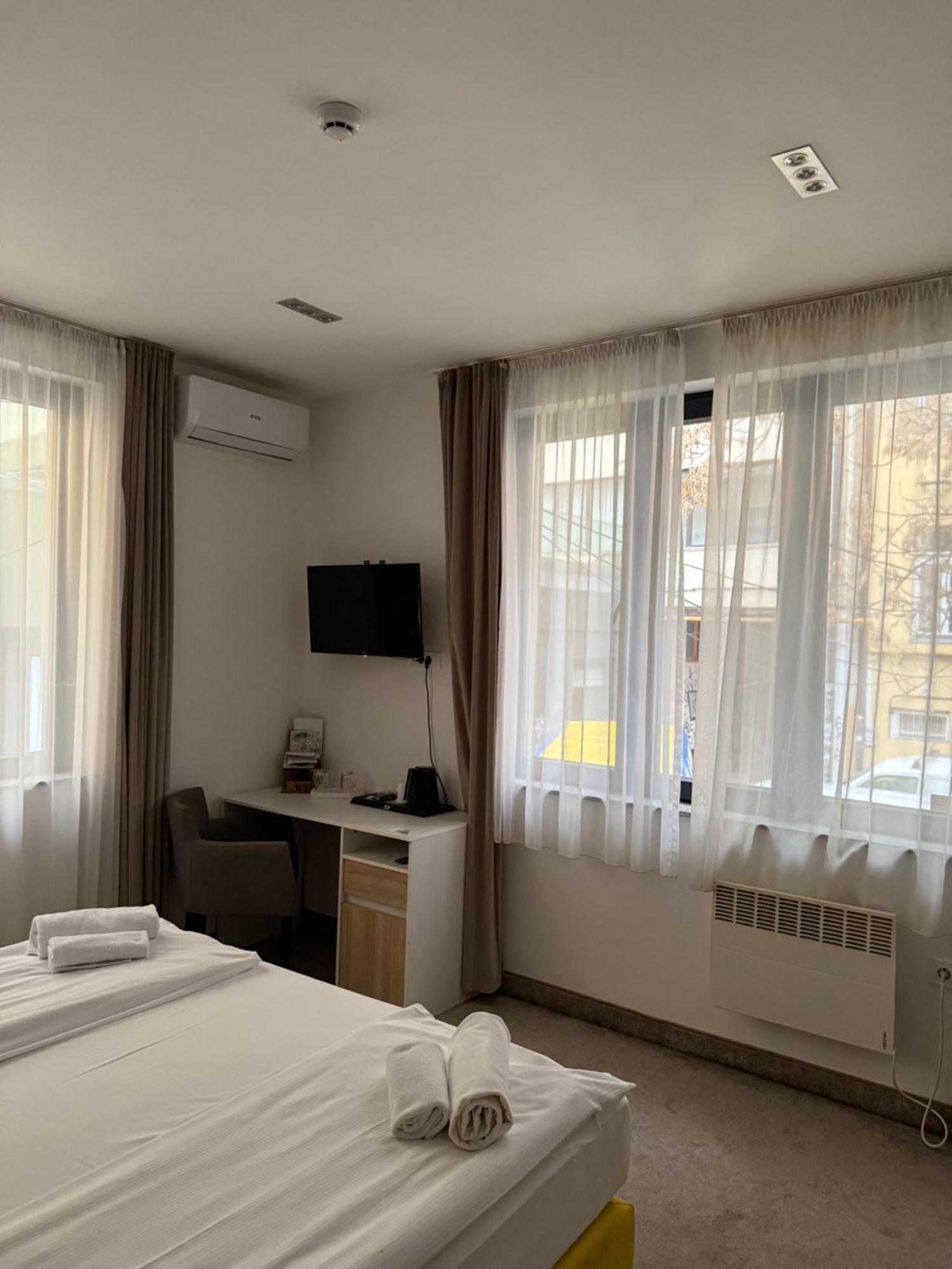 Deluxe Nortel Hotel Sarajevo Exterior photo